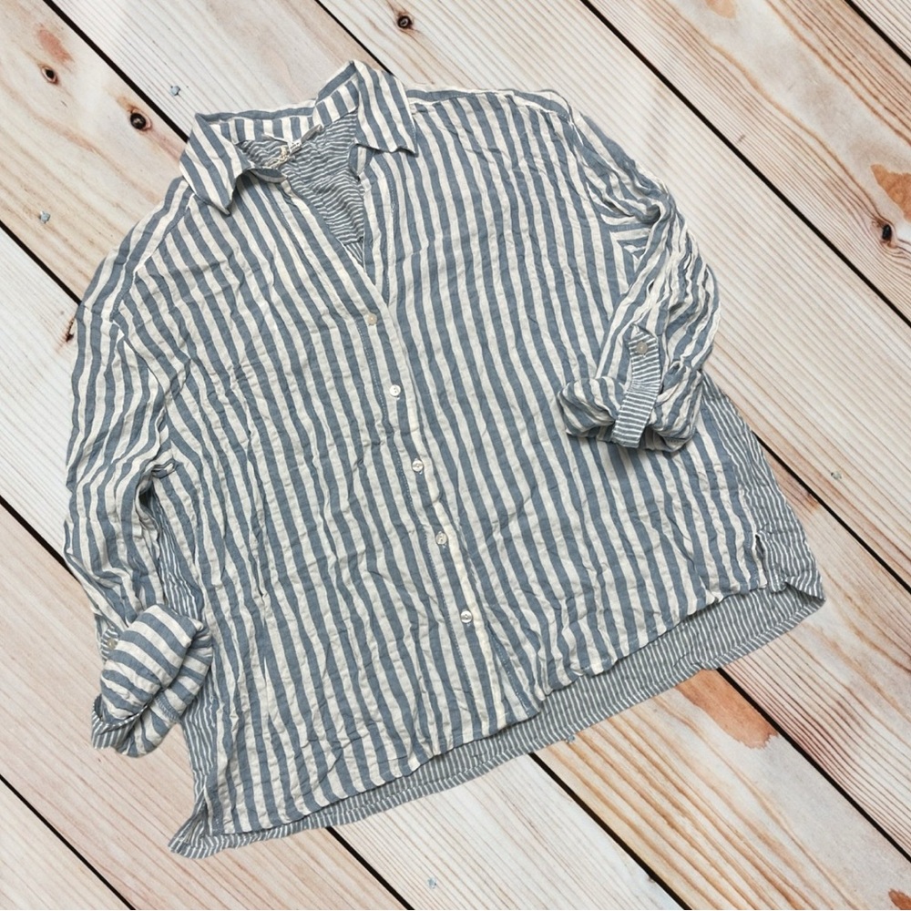 NWT Jane and Delancey L blue/white button down